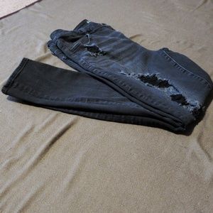 American Eagle Ripped Hi-Rise Jeggings